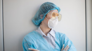 感染予防をするスタッフ